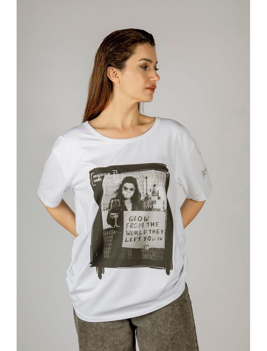 Woxxo Glow from the world Baskılı Unisex Oversize T-Shirt -Beyaz Lycralı Modal/Pamuk Woxxo Glow from the world Baskılı Unisex Oversize T-Shirt -Beyaz Lycralı Modal/Pamuk